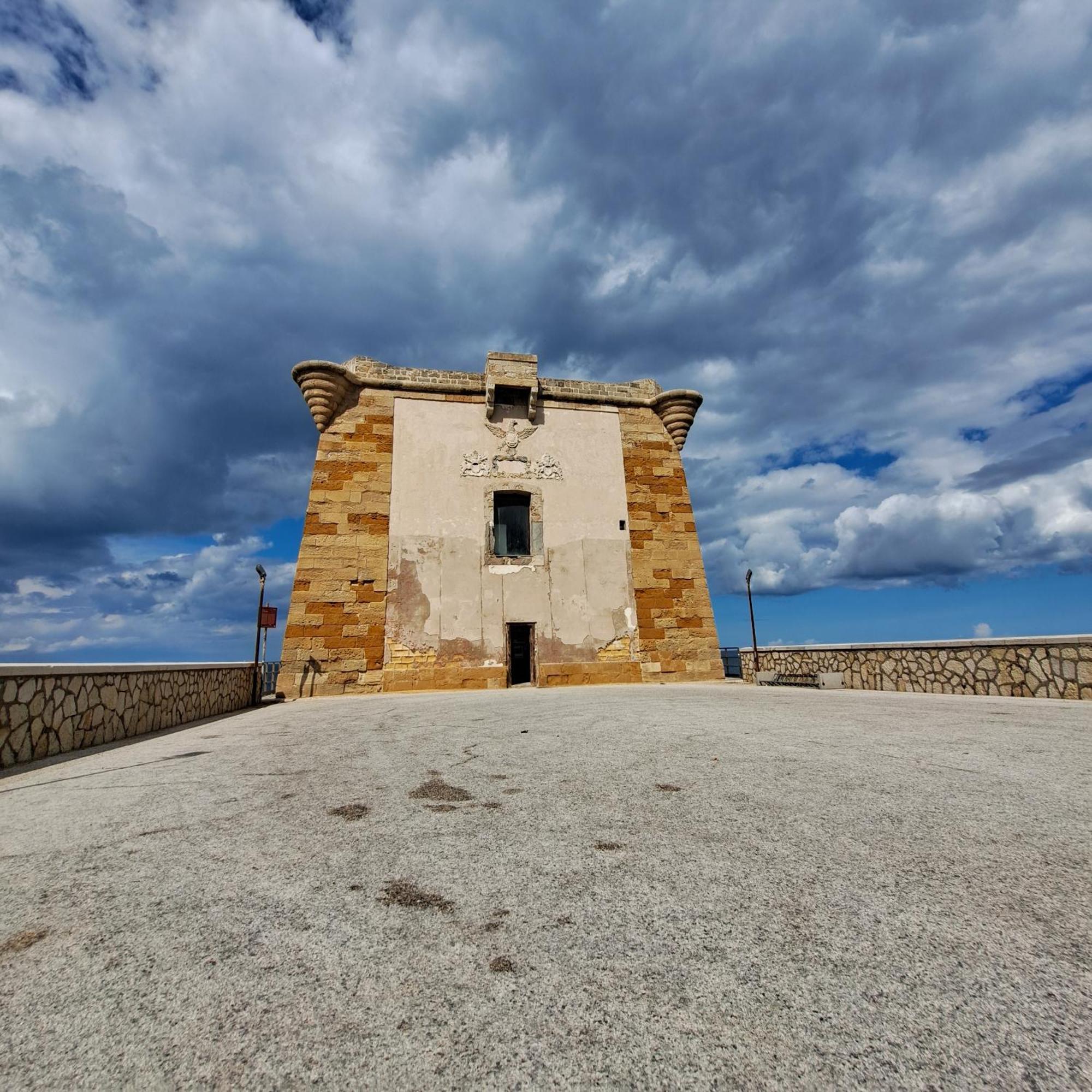 La Piccola Dimora Appartement Trapani Buitenkant foto